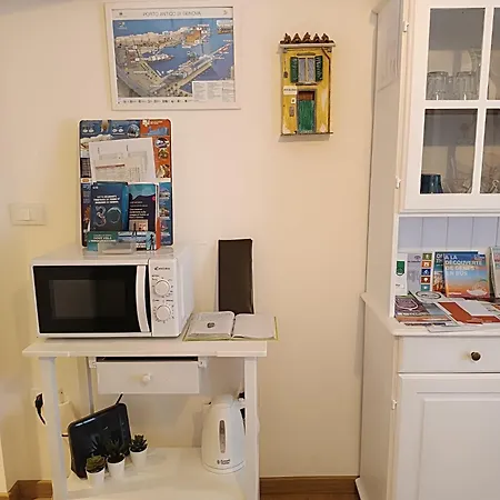 Trentapassidairolli Apartment Genua